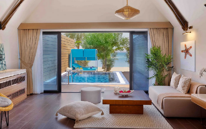 Anantara World Islands Resort
